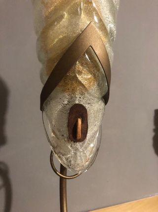 Lámpara de cristal y metal dorada