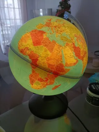 Lámpara Globo Terráqueo Iluminado