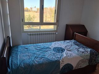 Casa pareada en alquiler en Hermanos Falcó - Sepulcro Bolera en Albacete