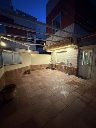 Casa pareada en alquiler en Hermanos Falcó - Sepulcro Bolera en Albacete