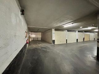 Garaje en venta en Llodio