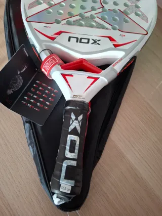 Pala Padel NOX AT Genius Cup - Nueva