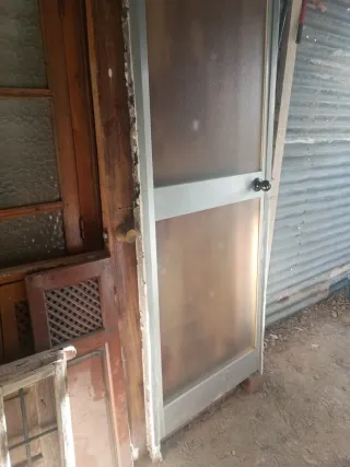 Puerta con cristal 80 x 210 alto aprox