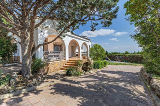 Chalet en venta en Monserrat