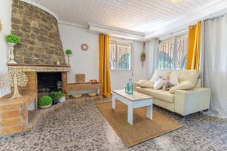 Chalet en venta en Monserrat