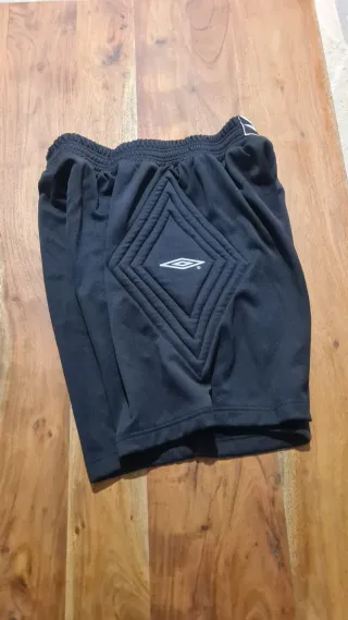 Pantalón corto portero Umbro negro