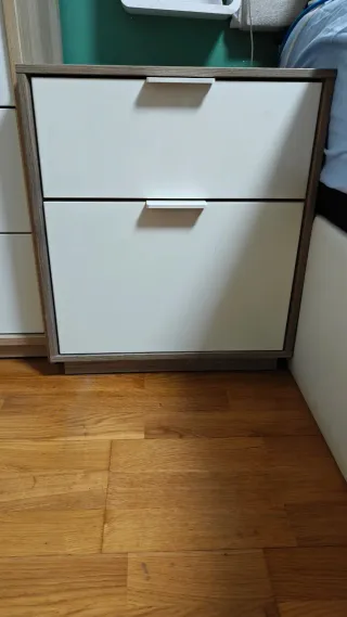 Mesilla Noche Ikea Askvoll Madera y Blanca