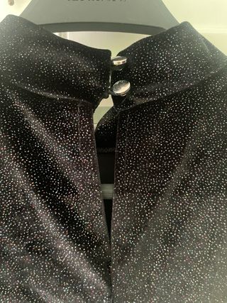 Vestido negro de purpurina