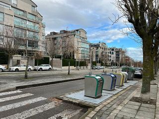 Garaje en alquiler en Valdenoja - La Pereda en Santander