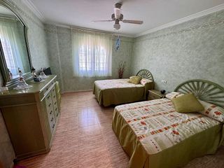 Chalet en venta en Benigánim