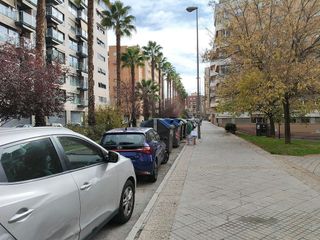Local comercial en alquiler en Cerrillo de Maracena - Periodistas en Granada