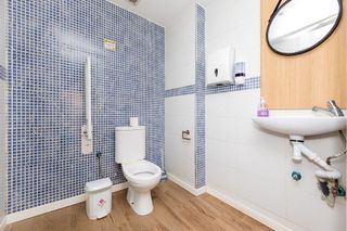 Local comercial en venta en Barrio de Zaidín en Granada