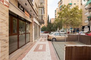 Local comercial en venta en Barrio de Zaidín en Granada