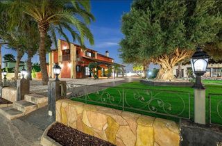 Chalet en venta en Catral