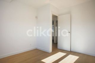 Piso en alquiler en San Fermín en Madrid