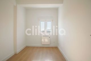 Piso en alquiler en San Fermín en Madrid