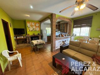 Chalet en venta en Peñaflor