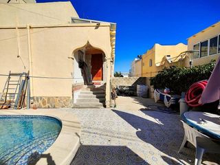 Casa pareada en venta en San Miguel de Salinas