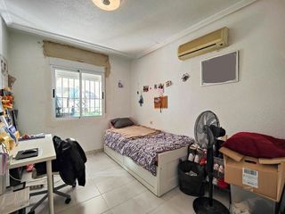 Casa pareada en venta en San Miguel de Salinas