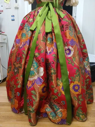 Traje de Fallera Rojo y Verde