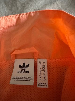 Conjunto deportivo Adidas naranja