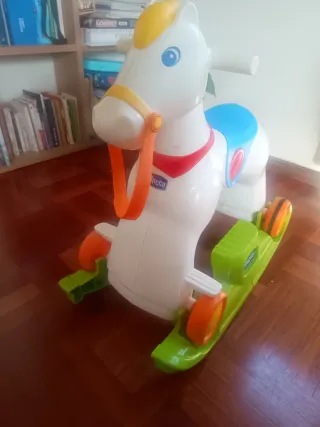 Caballo de juguete para niños