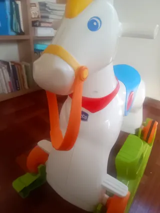 Caballo de juguete para niños