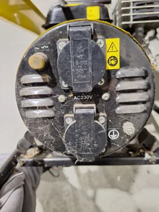 Generador Stanley E-SG 2200