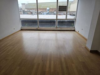 Oficina en venta en Centre-El Pedró en Palamós