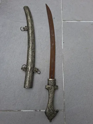 Espada turca decorativa