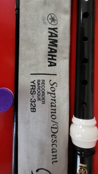Flauta Yamaha YRS-32B Soprano/Descant