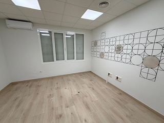 Local comercial en alquiler en Ontinyent