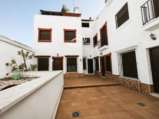Casa adosada en venta en Almonte en Almonte