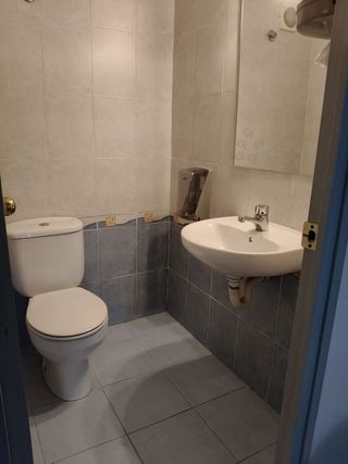 Local comercial en alquiler en Centre en Cornellà de Llobregat