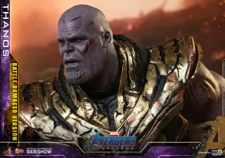 Hot Toys Thanos Endgame Battle damaged