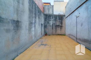 Local comercial en venta en El Castell-Poble Vell en Castelldefels