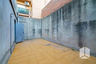 Local comercial en venta en El Castell-Poble Vell en Castelldefels