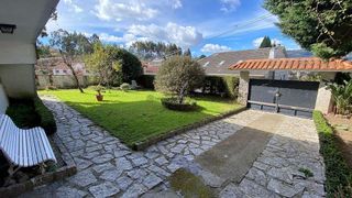 Chalet en venta en Poio