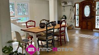 Chalet en venta en Alginet