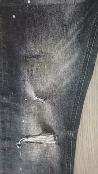 Pantalón Supply & Demand Negro Roto