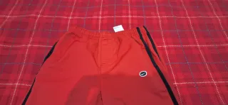 Conjunto Deportivo Nike Negro y Rojo