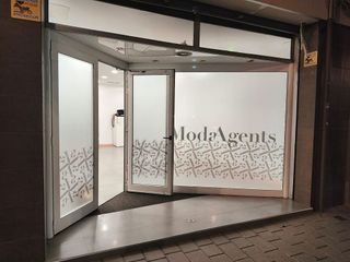 Local comercial en alquiler en Sant Joan Despí