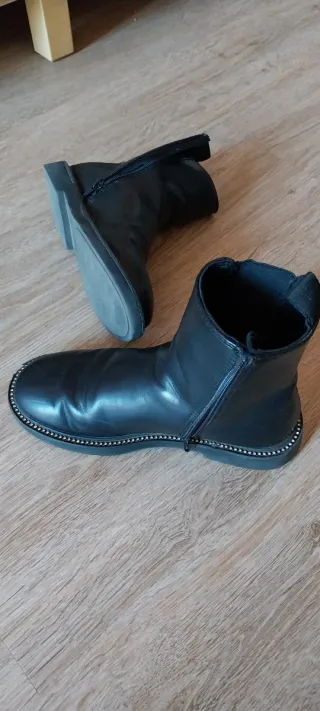 Botines negros niña talla 35