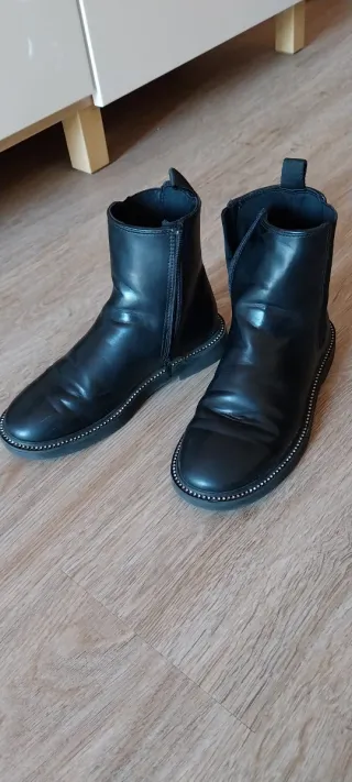 Botines negros niña talla 35