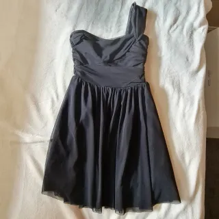 Vestido fiesta negro asimétrico Talla M