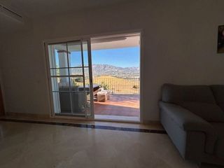 Chalet en alquiler en El Faro de Calaburra - Chaparral en Mijas