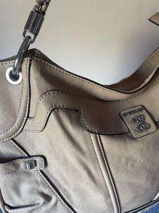 Bolso Guess Beige Piel Cadena