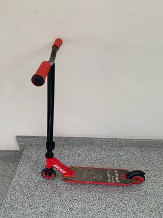 Patín Bestial Wolf Jackie Rojo