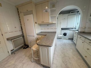 Piso en alquiler en Zona de Plaza de Barcelos en Pontevedra