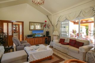 Chalet en venta en Cártama